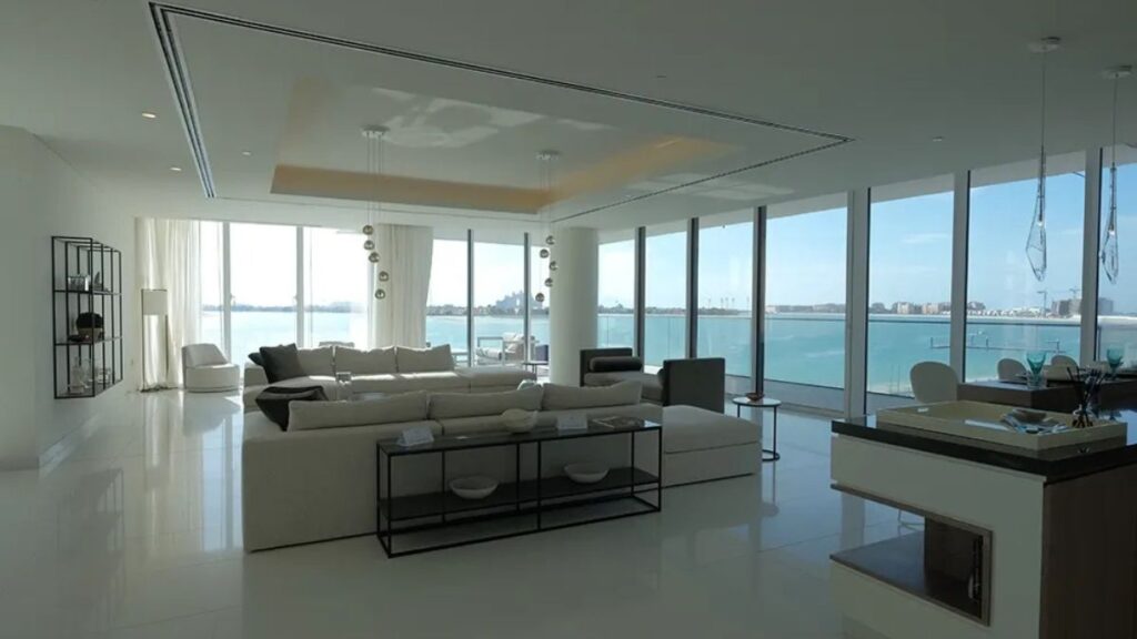 Penthouse Hub: Your Go-To Resource for All Things High-End Living